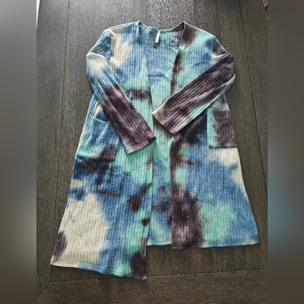 Forever 21 Blue and Green Knit Sweater